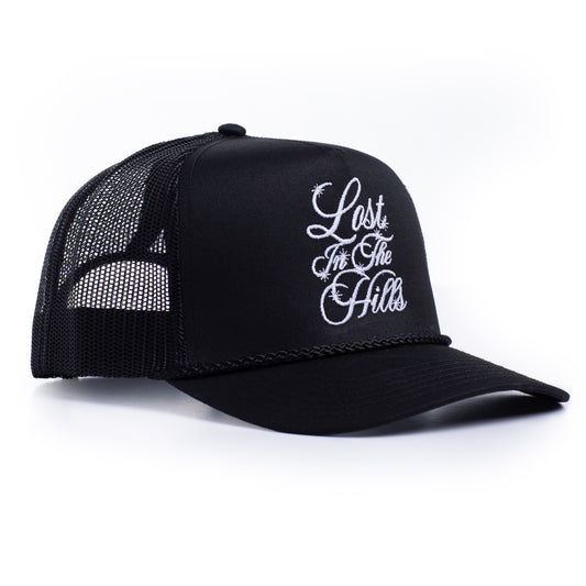 CURSIVE SNAPBACK HAT - BLACK